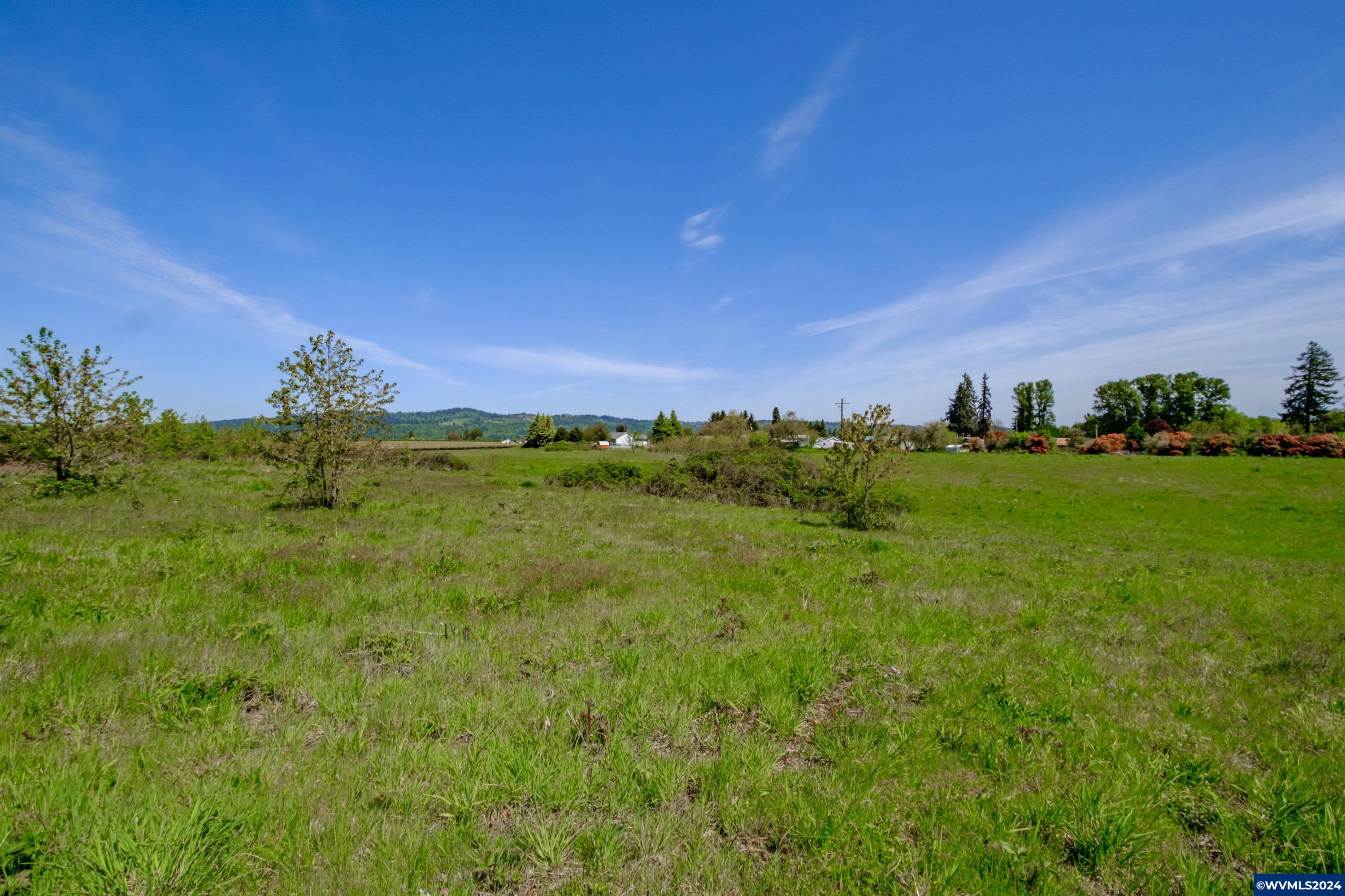 9587 Wells Landing Road Independence, OR 97351 - Photo 12 of 24