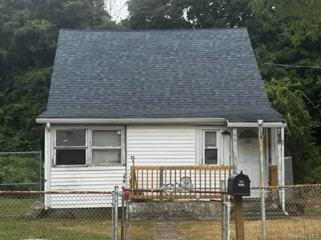 $312,400 | 46 Lake Drive, Wyandanch, NY 11798