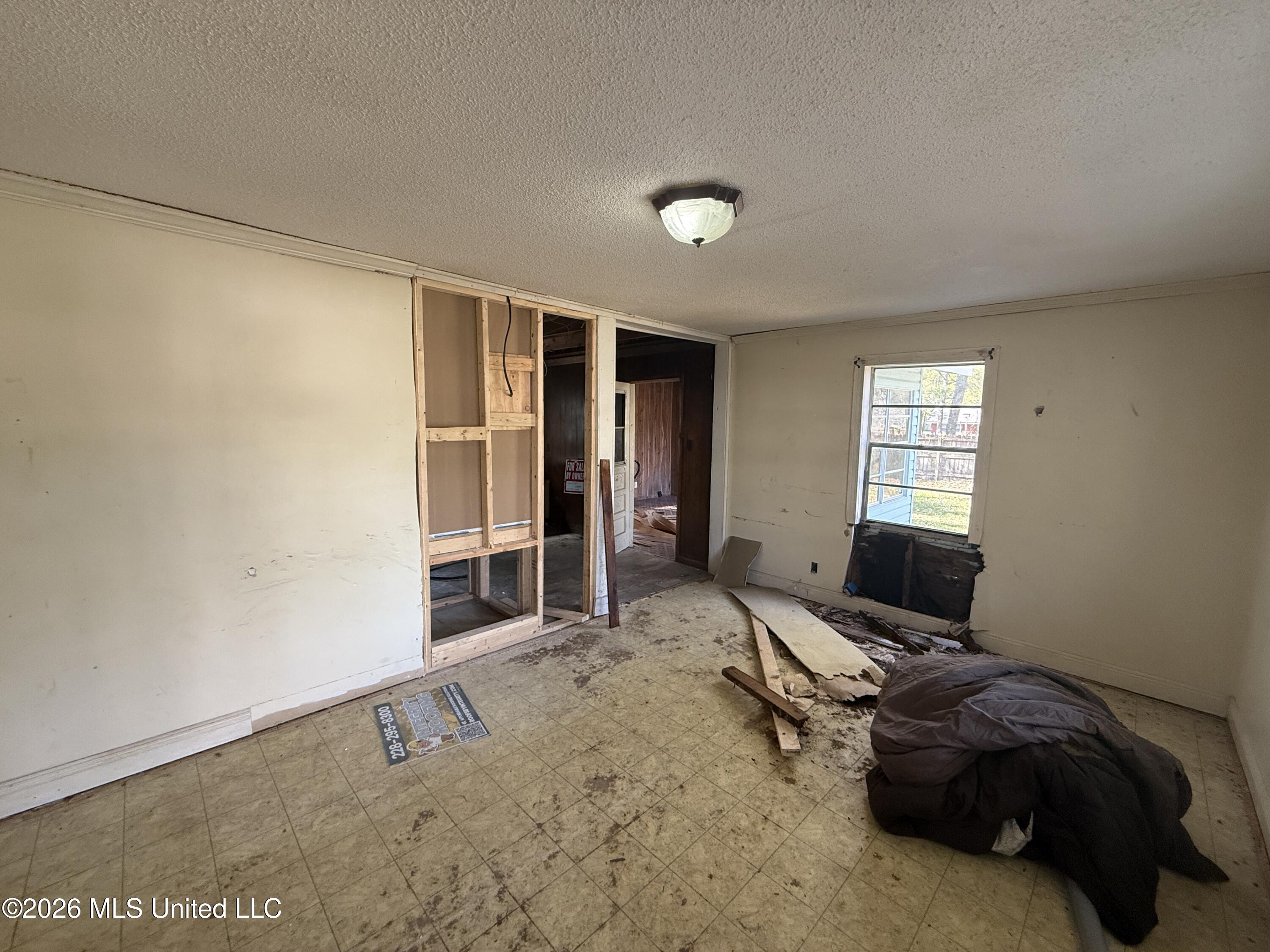 3424 Howze Street Moss Point, MS 39563 - Photo 12 of 13 IMG_7536