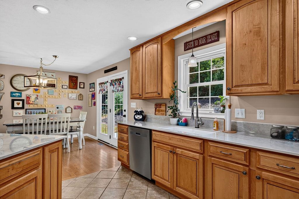 931 Battery Road Waynesboro, VA 22980 - Photo 20 of 62