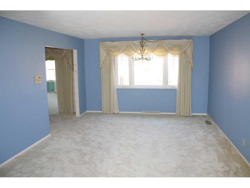 1324 West Country Club Road Connersville, IN 47331 - Photo 7 of 12 Gallery Image 7