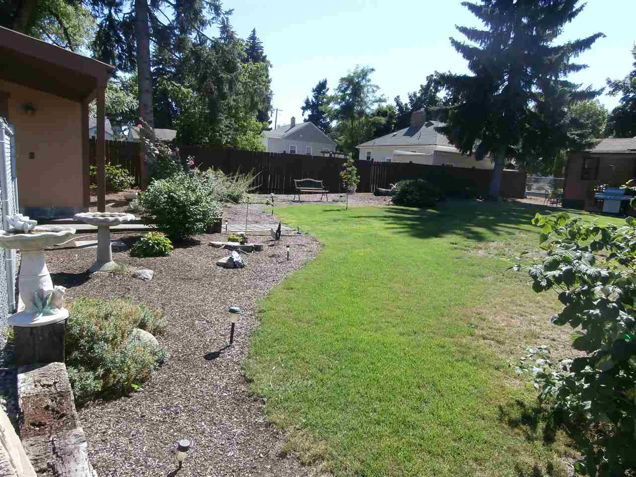 509 South Bowdish Road Spokane Valley, WA 99206 - Photo 17 of 20