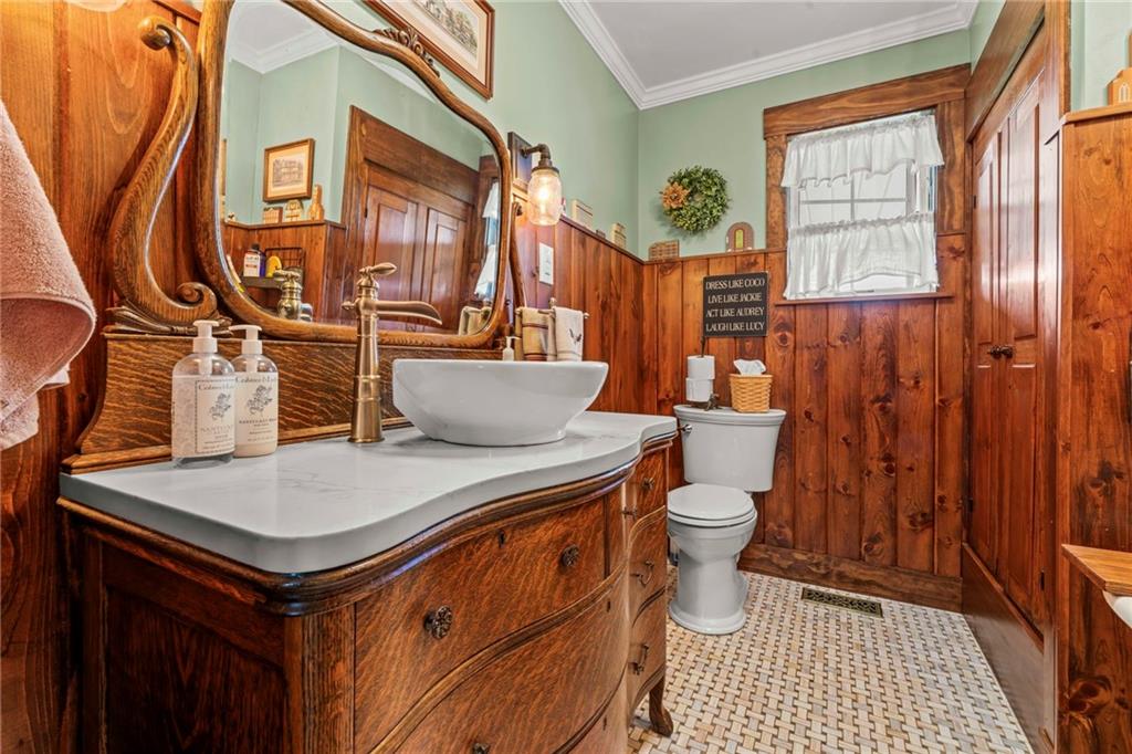 78 Conklin Road Washington, PA 15301 - Photo 14 of 39 Full Bathroom 78 Conklin Road