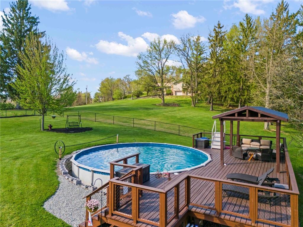 78 Conklin Road Washington, PA 15301 - Photo 29 of 39 Above Ground Pool 78 Conklin Road
