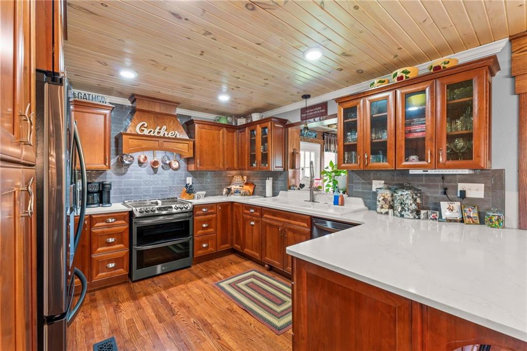 78 Conklin Road Washington, PA 15301 - Photo 10 of 39 Kitchen 78 Conklin Road