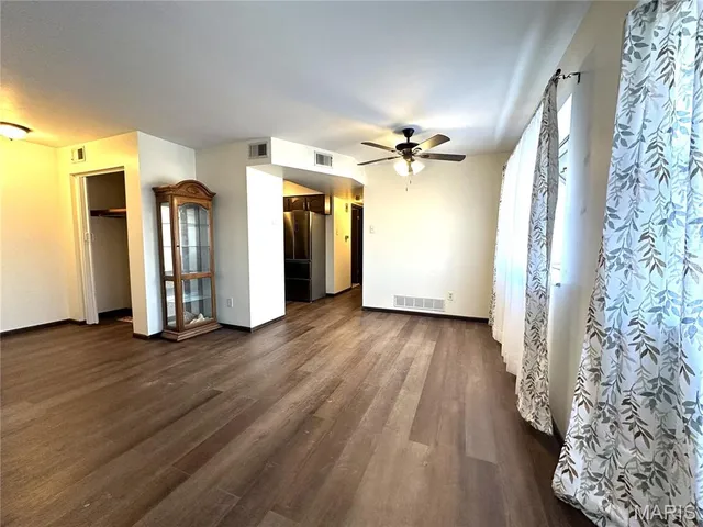 $89,000 | 702 Materdie Lane, Unit C, Florissant, MO 63031