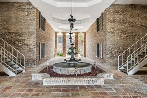 $60,000 | 1819 Babcock Road, Unit 110, San Antonio, TX 78229