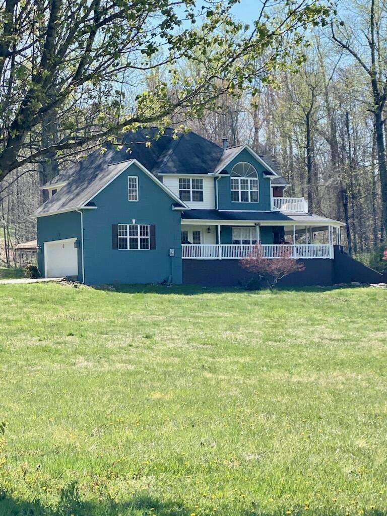 3754 Dutch Valley Road Clinton, TN 37716 - Photo 2 of 40 1F2DAD90-D825-40D8-88B4-799A45253F74