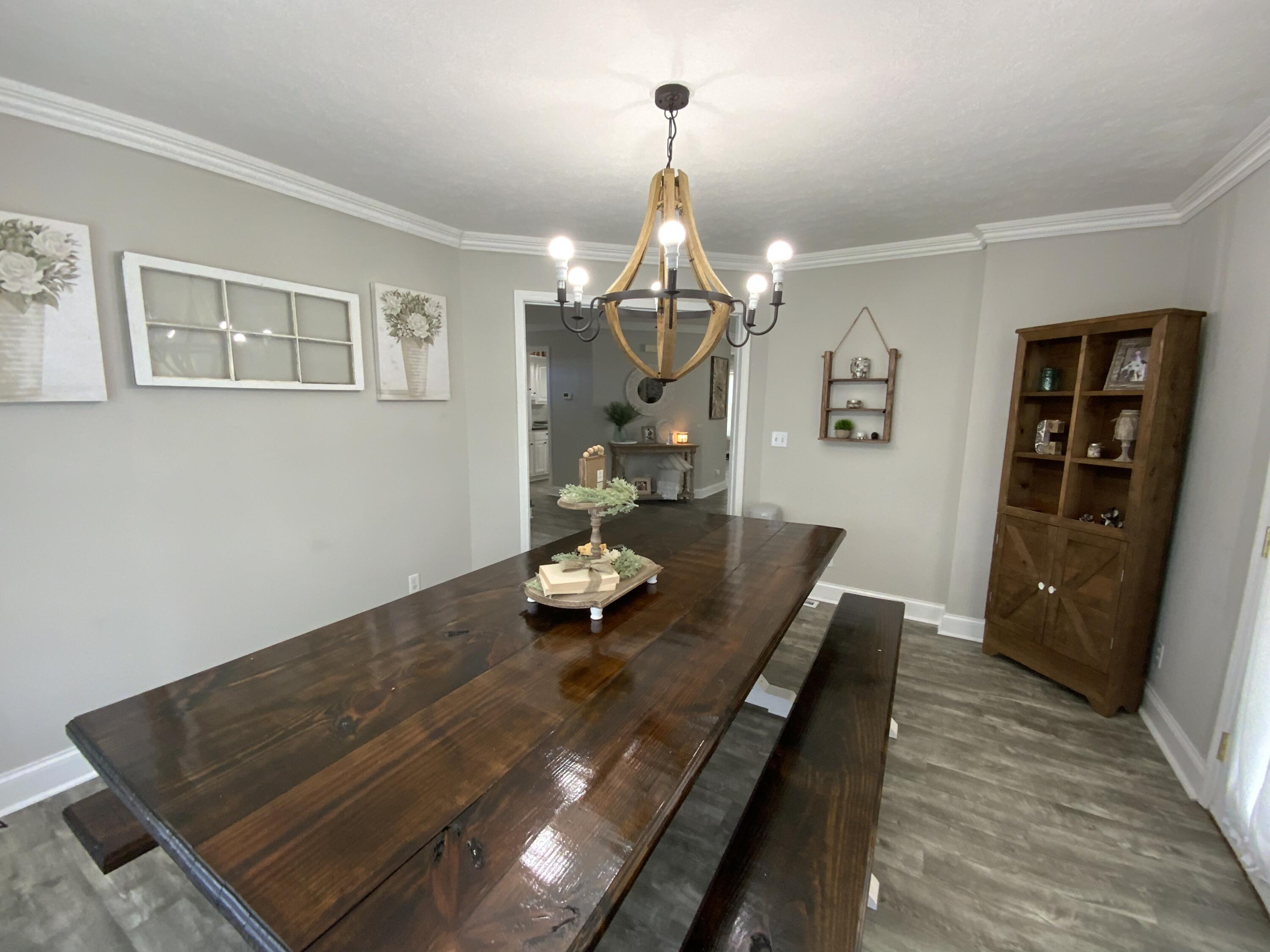 3754 Dutch Valley Road Clinton, TN 37716 - Photo 28 of 40 B644085D-137F-4901-BE83-8DD9A5F35BA7