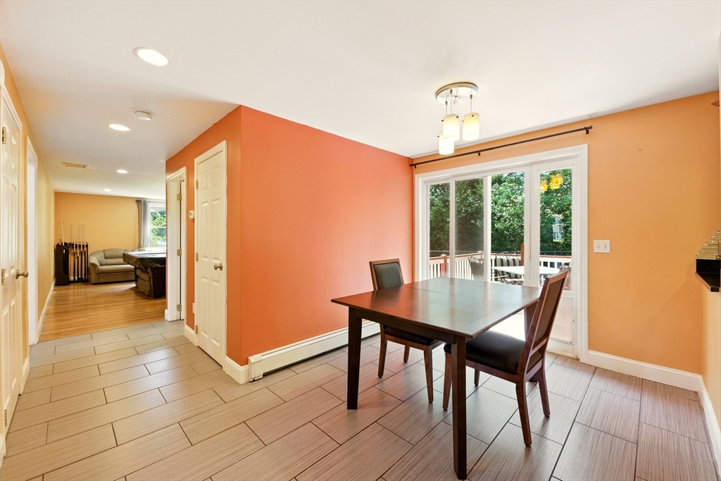 33 Highgate Road Framingham, MA 01701 - Photo 11 of 33