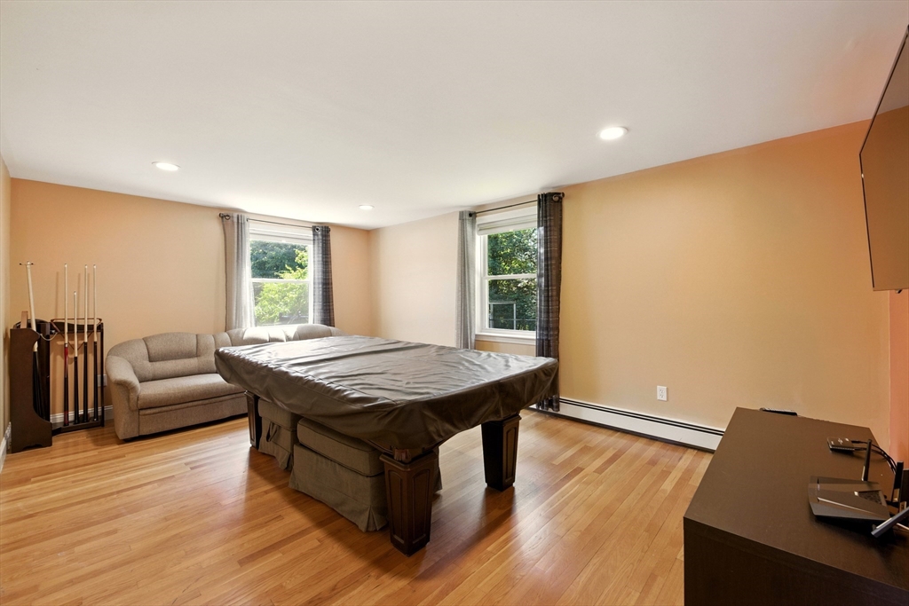 33 Highgate Road Framingham, MA 01701 - Photo 18 of 33