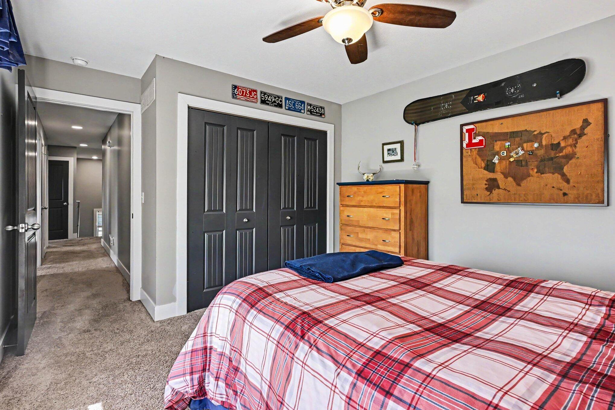 6021 Racine Drive Stevensville, MI 49127 - Photo 18 of 26 018_file_1577