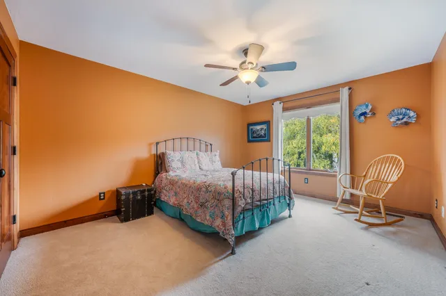 $649,900 | 1606 South Carver Lane, Appleton, WI 54914