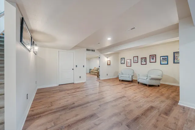 $649,900 | 1606 South Carver Lane, Appleton, WI 54914