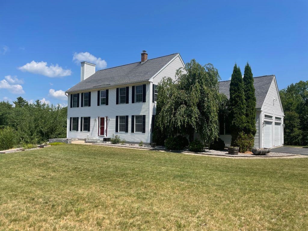 729 Robinson Road Pembroke, NH 03275 - Photo 3 of 32 Gallery Image 3