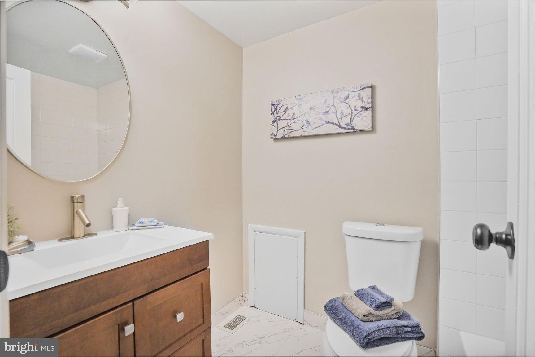 8816 Fort Hunt Road Alexandria, VA 22308 - Photo 15 of 26 Gallery Image 15