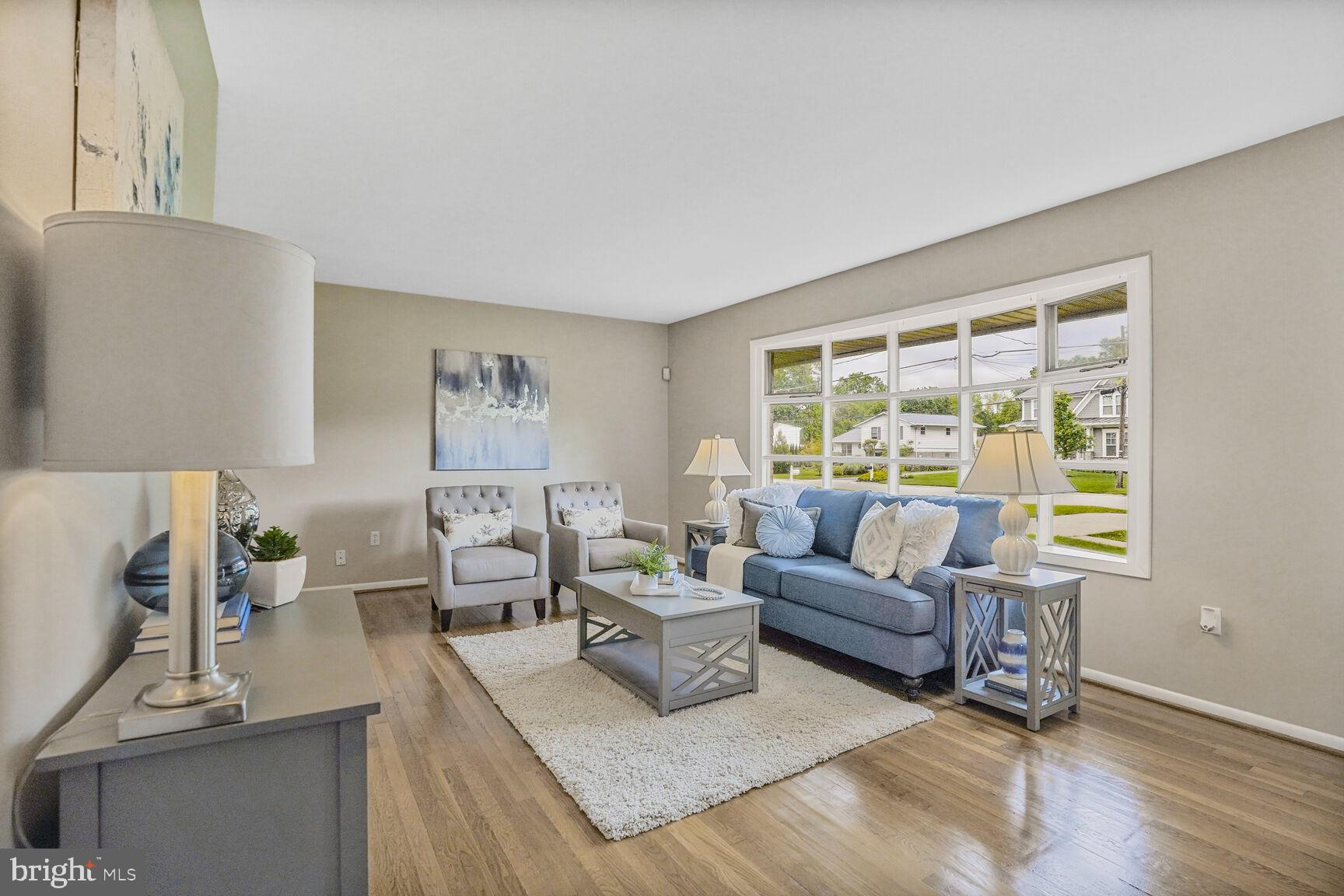8816 Fort Hunt Road Alexandria, VA 22308 - Photo 5 of 26 Gallery Image 5