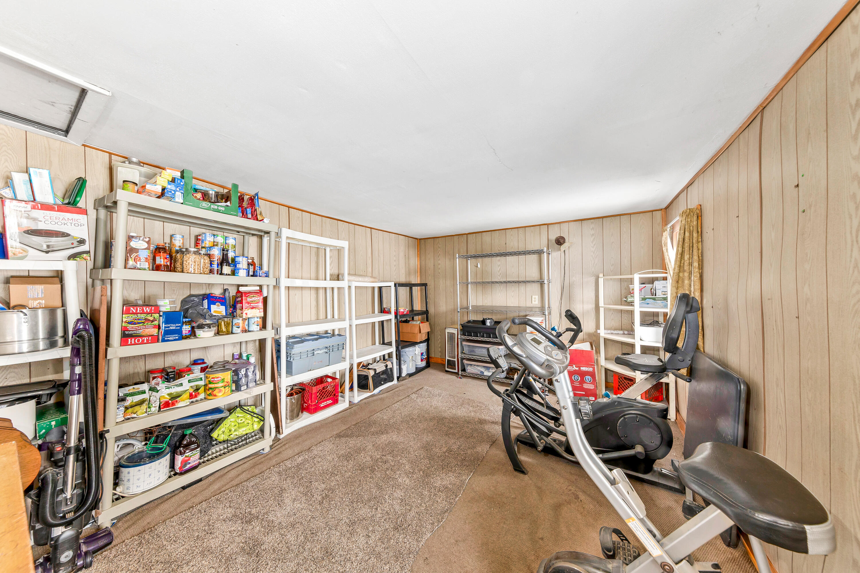 N6335 County Road East Concord, WI 53066 - Photo 11 of 34 Den off Living Room