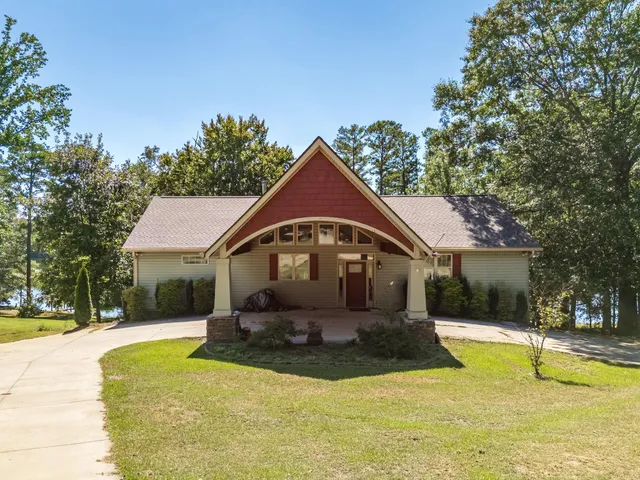 $499,000 | 230 South Pointe, Cowpens, SC 29330