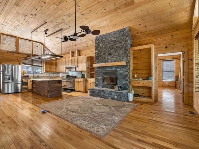 $499,000 | 230 South Pointe, Cowpens, SC 29330