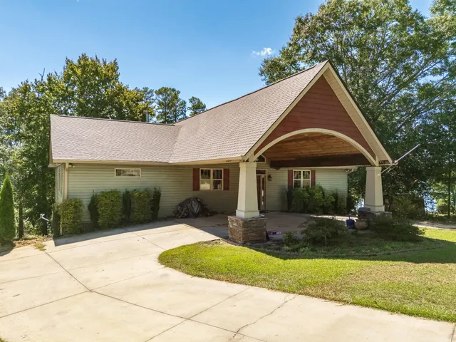 $499,000 | 230 South Pointe, Cowpens, SC 29330