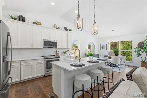 $284,900 | 2 Aspen Ii At Street, Union, MO 63084