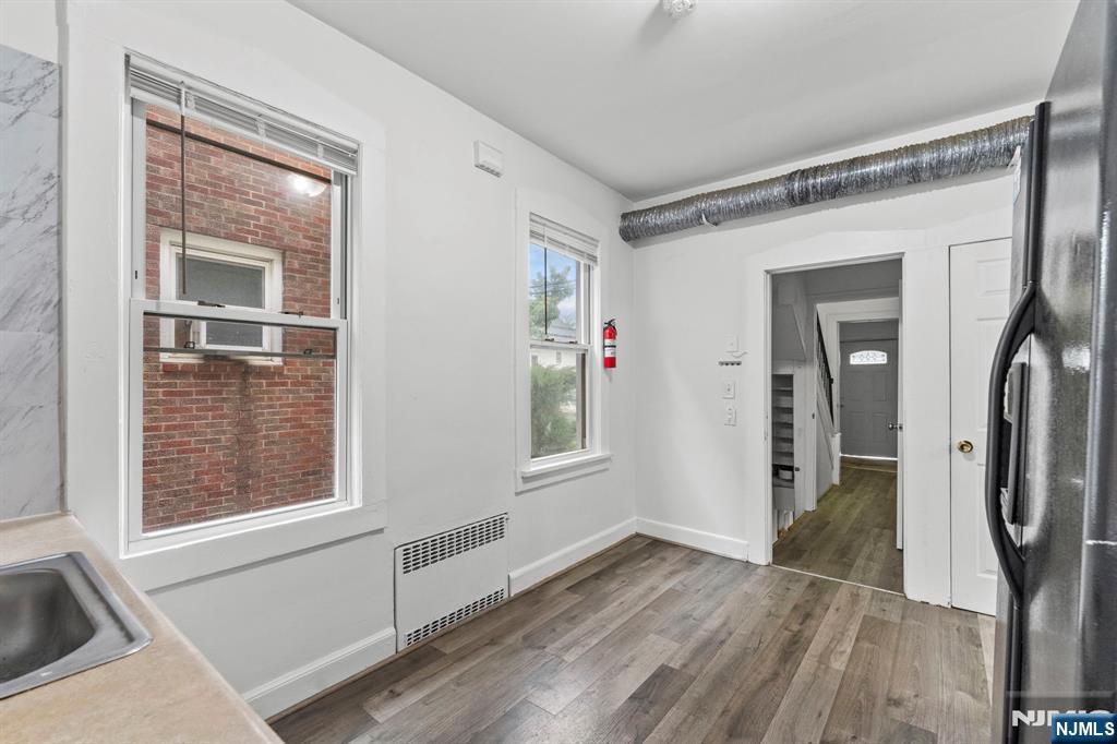 105 Van Riper Avenue, Unit 1 Clifton, NJ 07011 - Photo 12 of 16