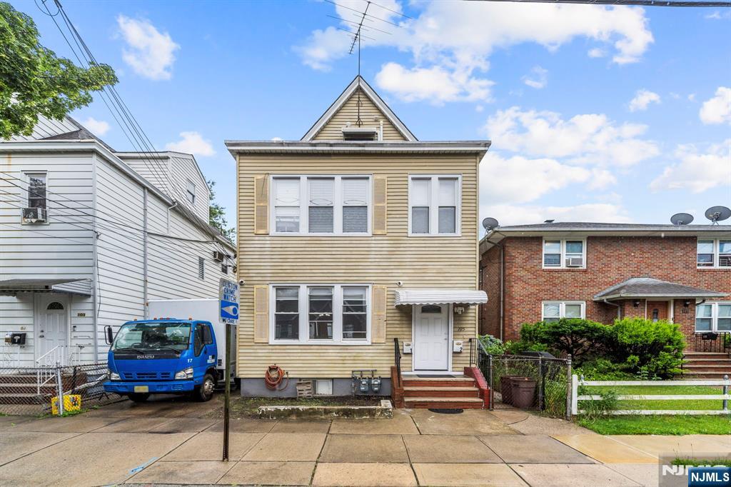 105 Van Riper Avenue, Unit 1 Clifton, NJ 07011 - Photo 15 of 16