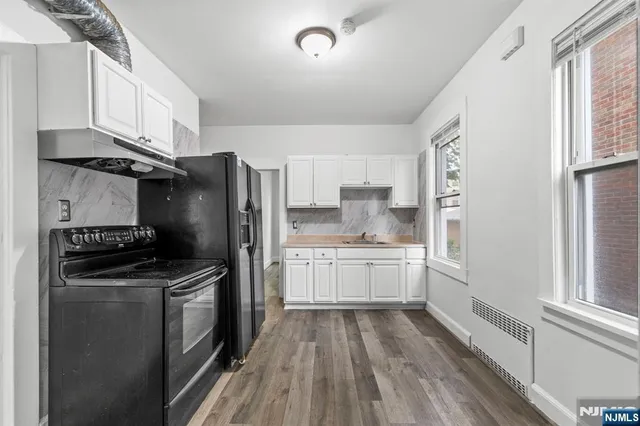 $2,450 | 105 Van Riper Avenue, Unit 1, Clifton, NJ 07011