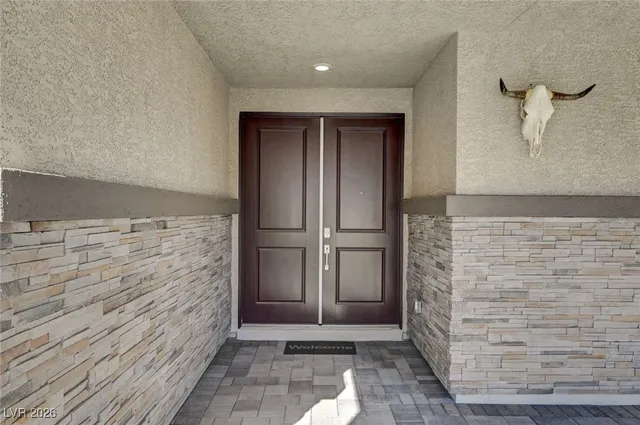 $768,999 | 9684 Thistle Creek Avenue, Las Vegas, NV 89178