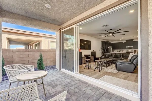 $769,000 | 9684 Thistle Creek Avenue, Las Vegas, NV 89178