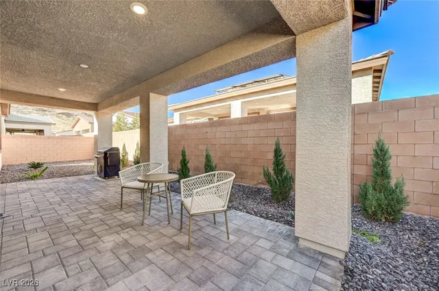 $768,999 | 9684 Thistle Creek Avenue, Las Vegas, NV 89178