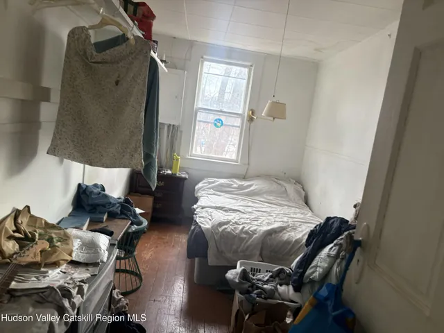 $244,000 | 17 Hardenburgh Lane, Rosendale, NY 12472