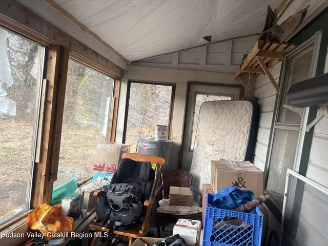 $244,000 | 17 Hardenburgh Lane, Rosendale, NY 12472