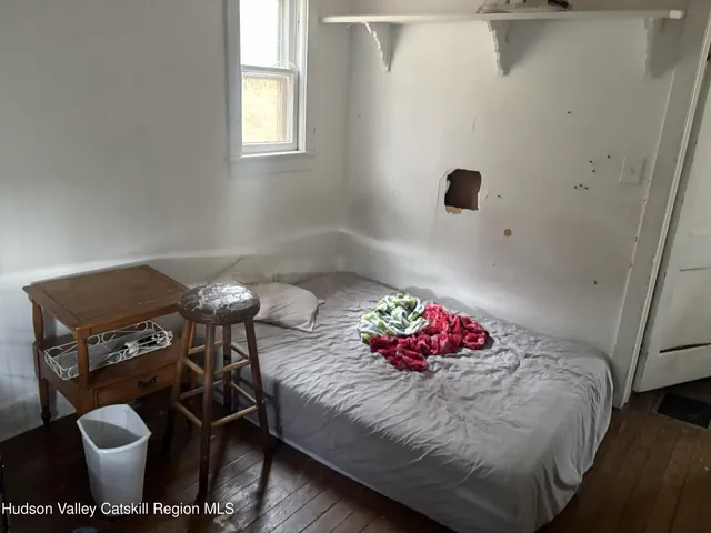 $244,000 | 17 Hardenburgh Lane, Rosendale, NY 12472