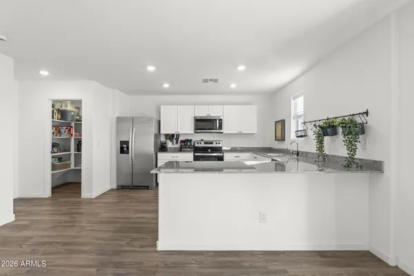 $340,000 | 83 South Naples Lane, Casa Grande, AZ 85122