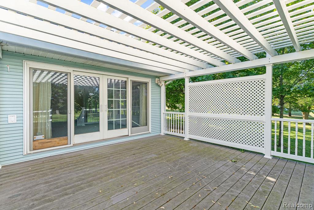 9482 Graytrax Road Grand Blanc, MI 48439 - Photo 42 of 53 Gallery Image 42