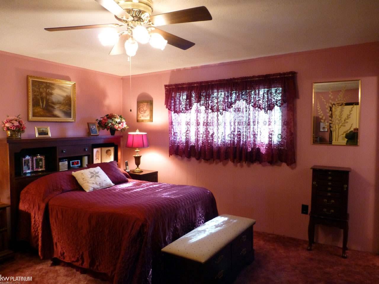 8695 Frith Road Columbus, MI 48063 - Photo 16 of 30