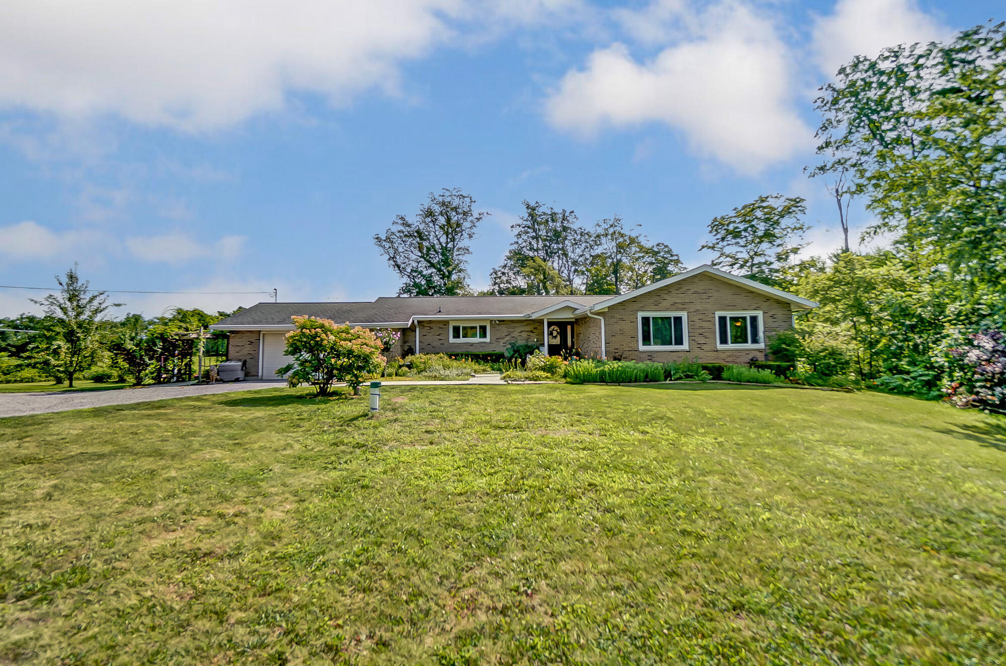 14980 Fox Ranch Road Wapakoneta, OH 45895 - Photo 3 of 63 Gallery Image 3
