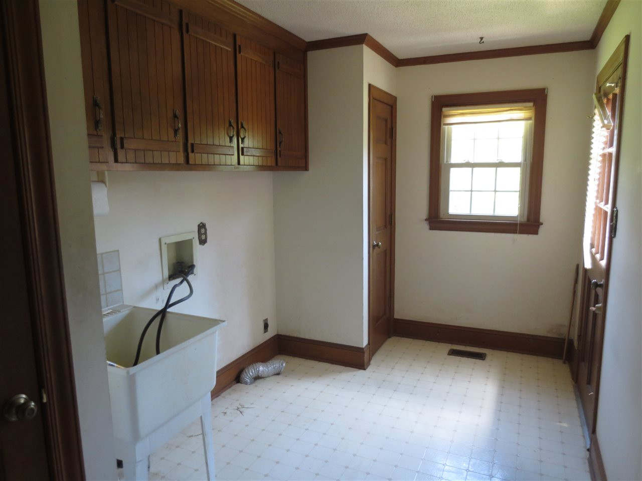 5700 Castlebrook Drive Raleigh, NC 27604 - Photo 22 of 29 Photo 22
