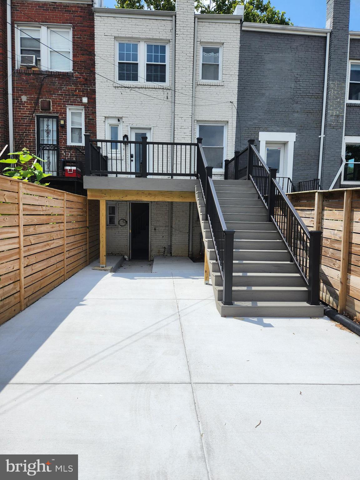 1702 Lang Place Northeast Washington, DC 20002 - Photo 31 of 36 a view of a terrace with chairs