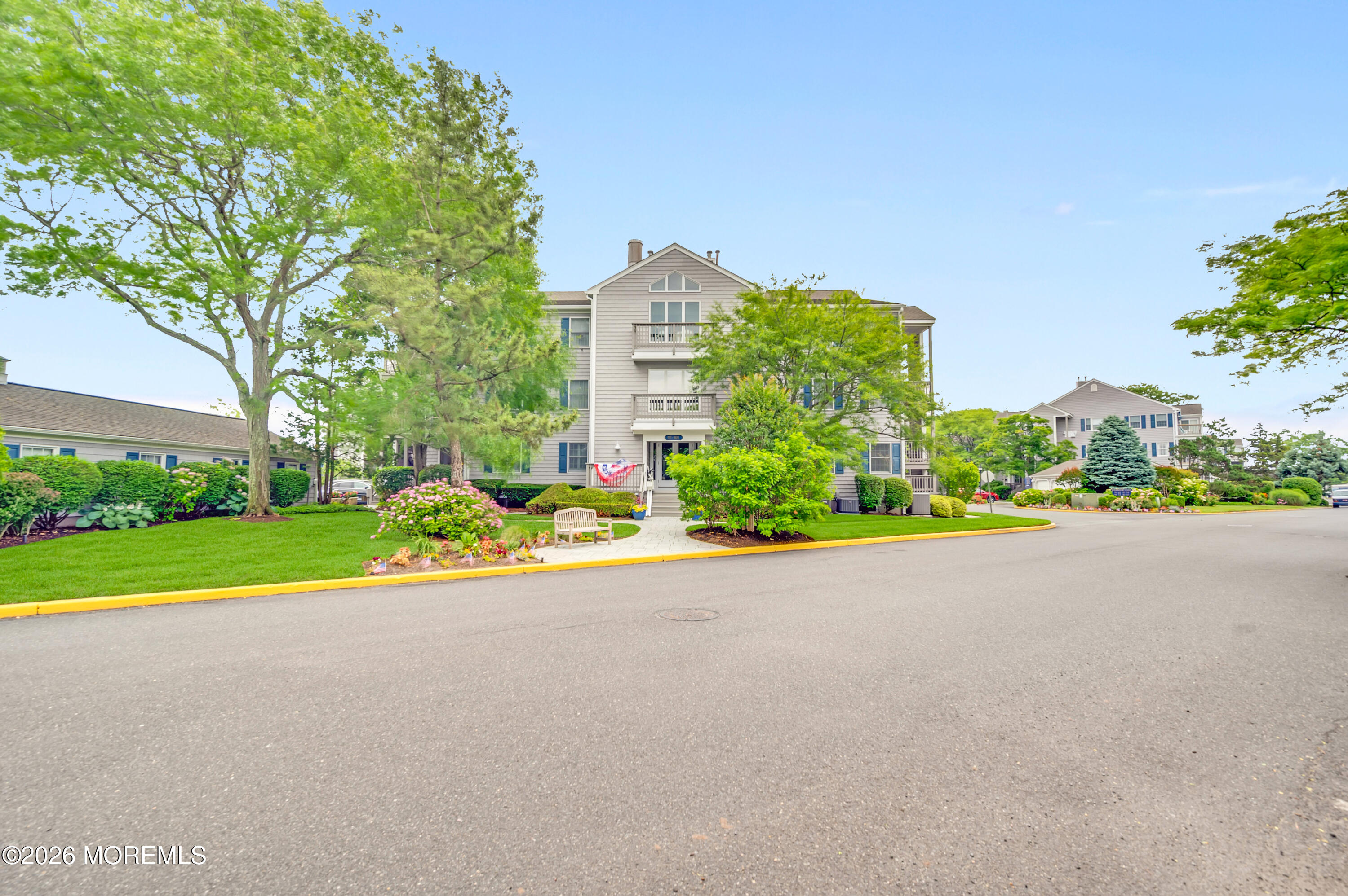 100 Bay Point Harbour, Unit 100 Point Pleasant, NJ 08742 - Photo 39 of 56 Front 4