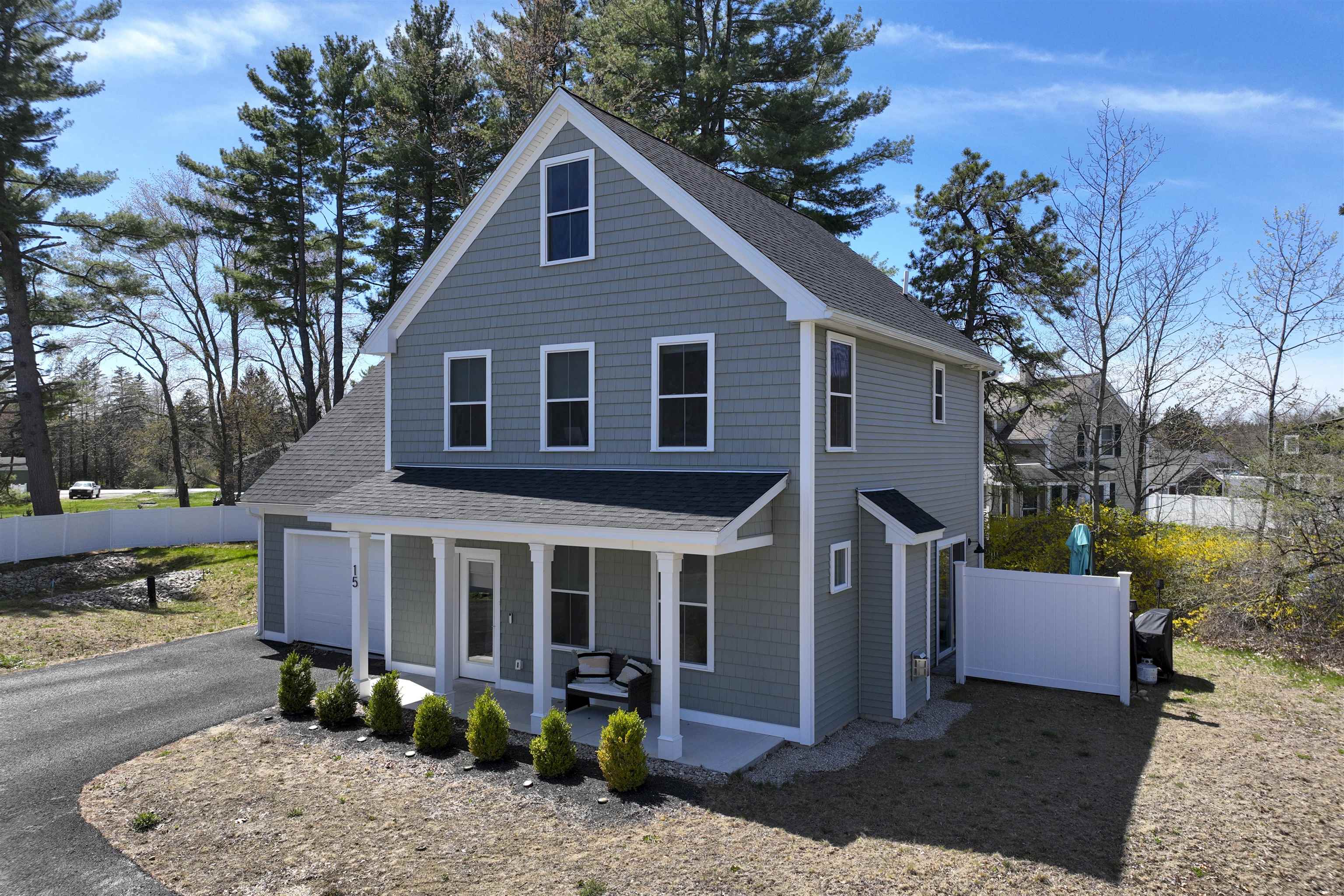 15 Copper Drive Dover, NH 03820 - Photo 6 of 52
