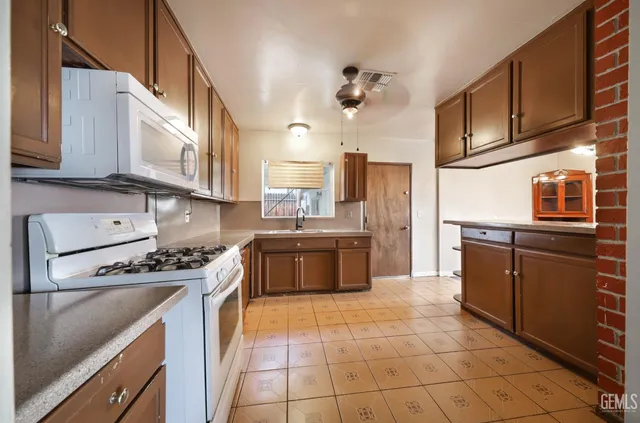 $345,000 | Undisclosed Address, Bakersfield, CA 93306