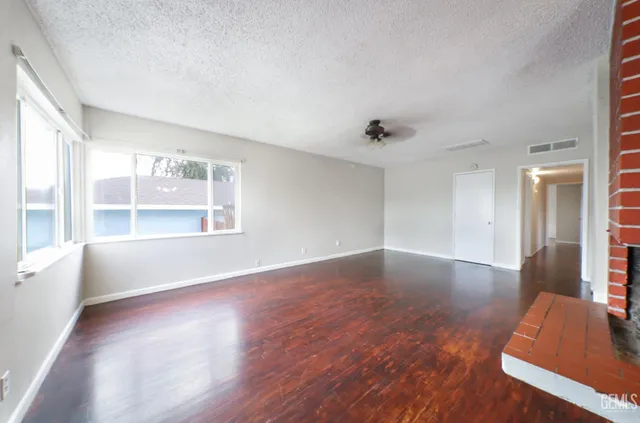 $345,000 | Undisclosed Address, Bakersfield, CA 93306