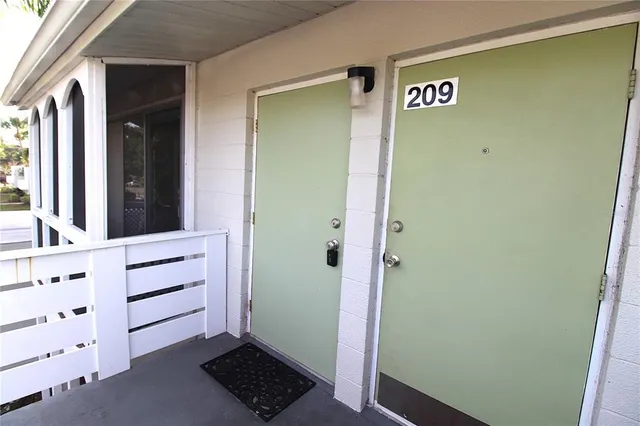 $1,500 | 2304 Ringling Boulevard, Unit 208, Sarasota, FL 34237