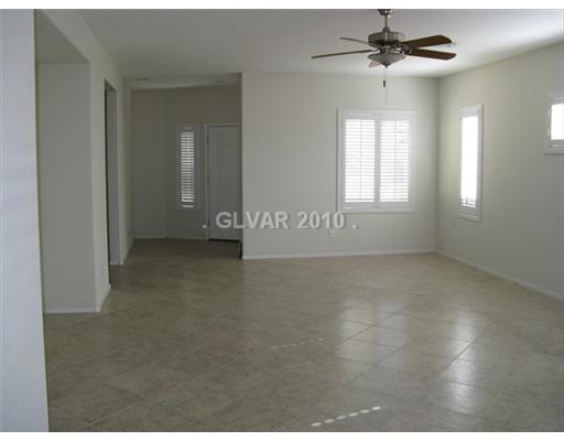2700 Rue Montpellier Avenue Henderson, NV 89044 - Photo 5 of 9 Living Room.