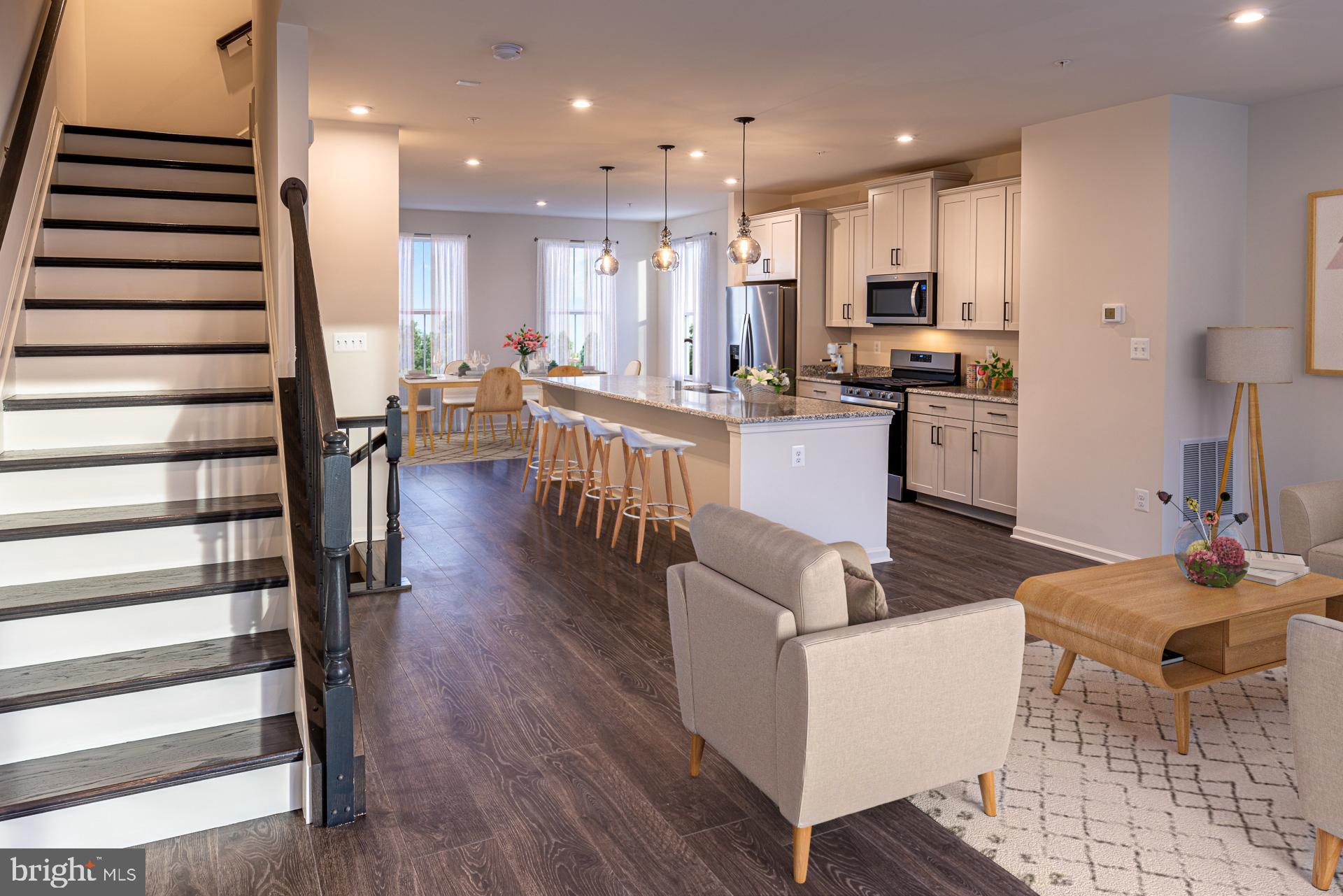 1811 Constellation Drive Baltimore, MD 21222 - Photo 4 of 13