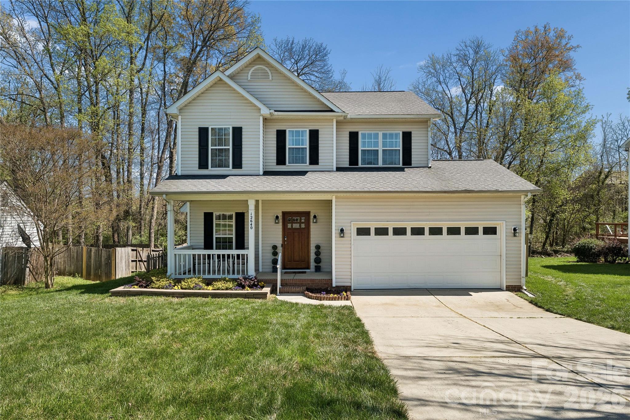 12640 Cardinal Point Road Charlotte, NC 28269 - Photo 2 of 46