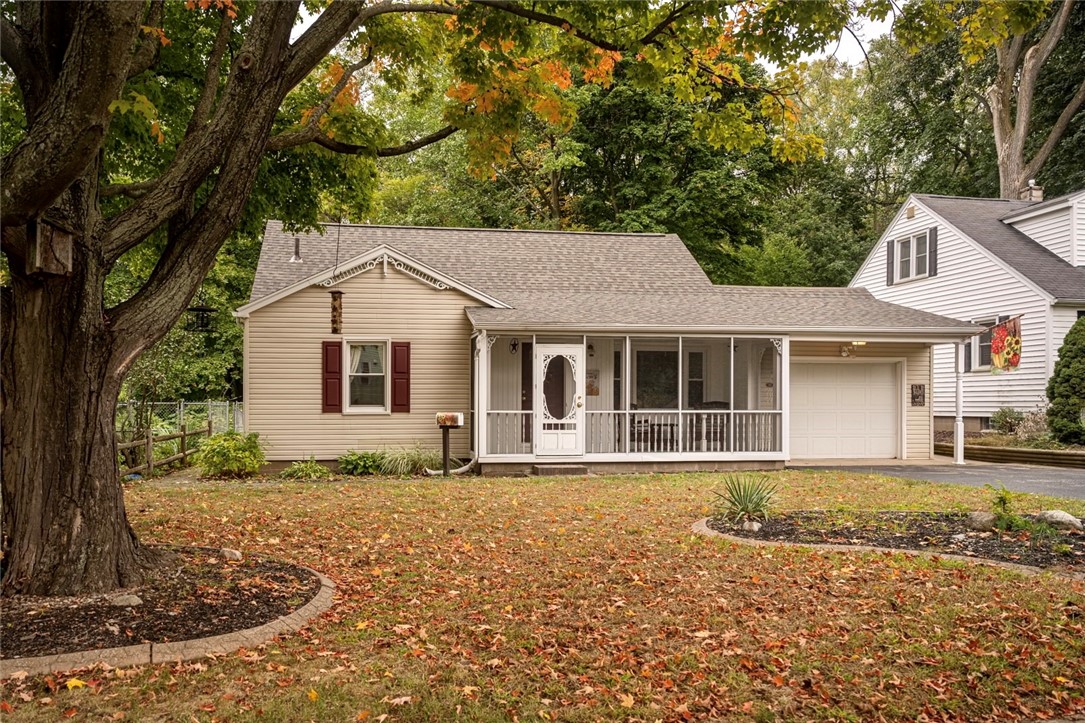 194 Hilltop Road Greece, NY 14616 - Photo 1 of 1 Welcome to 194 Hilltop Rd.